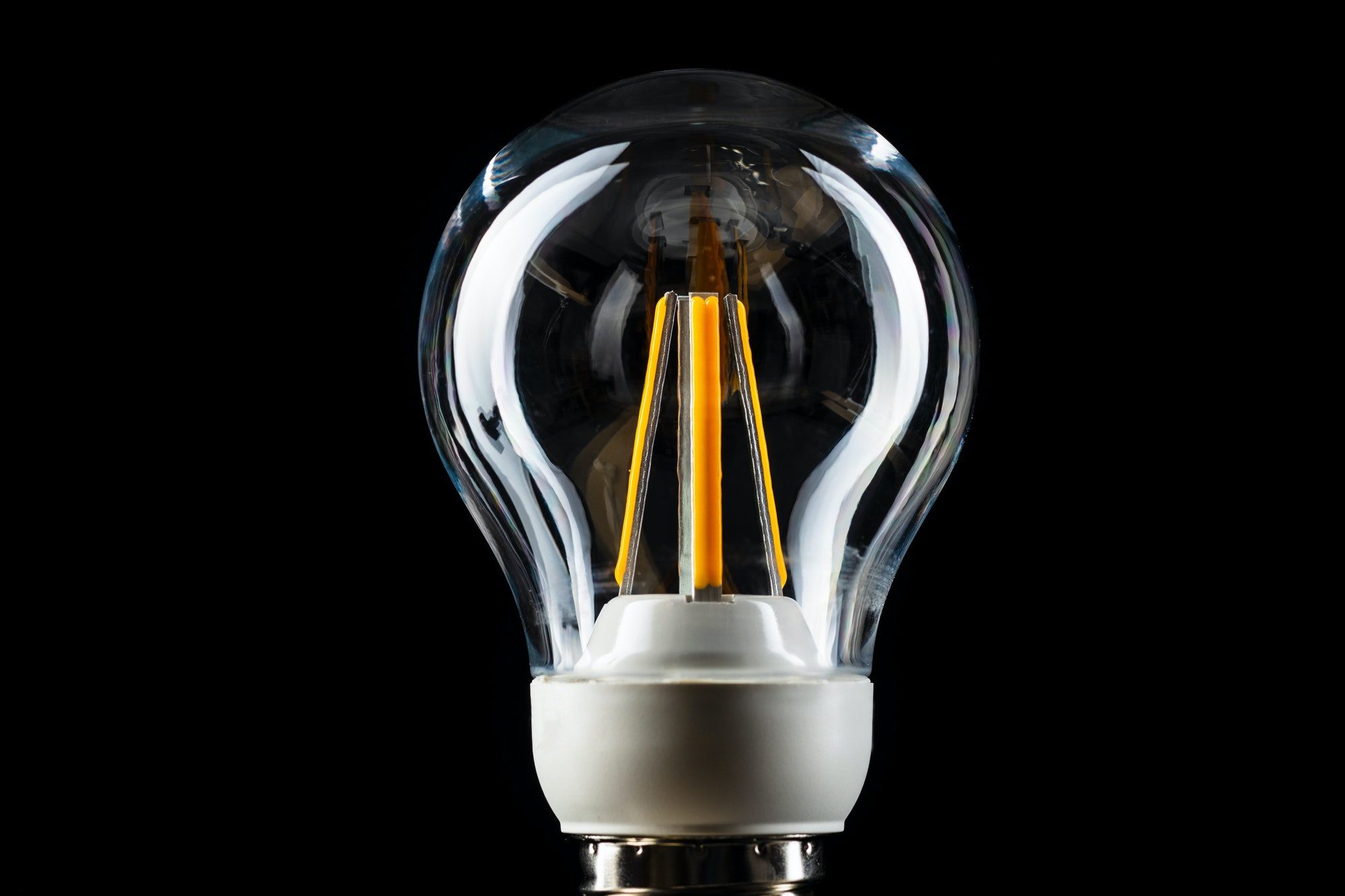 Enel Energia: migliori offerte luce e gas, assistenza clienti e contratto